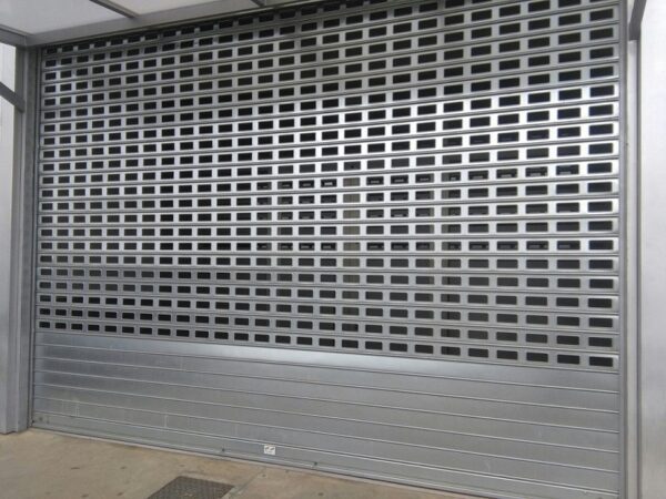 Cierre enrollable acero galvanizado. Lama troquelada - Imagen 6